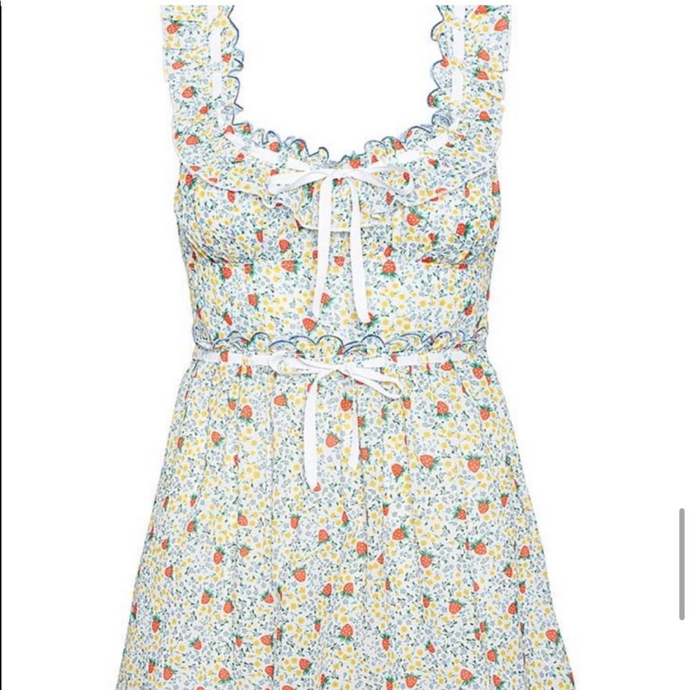 NWT for love & lemons x Victoria’s Secret strawberry kiss dress - Picture 3 of 9